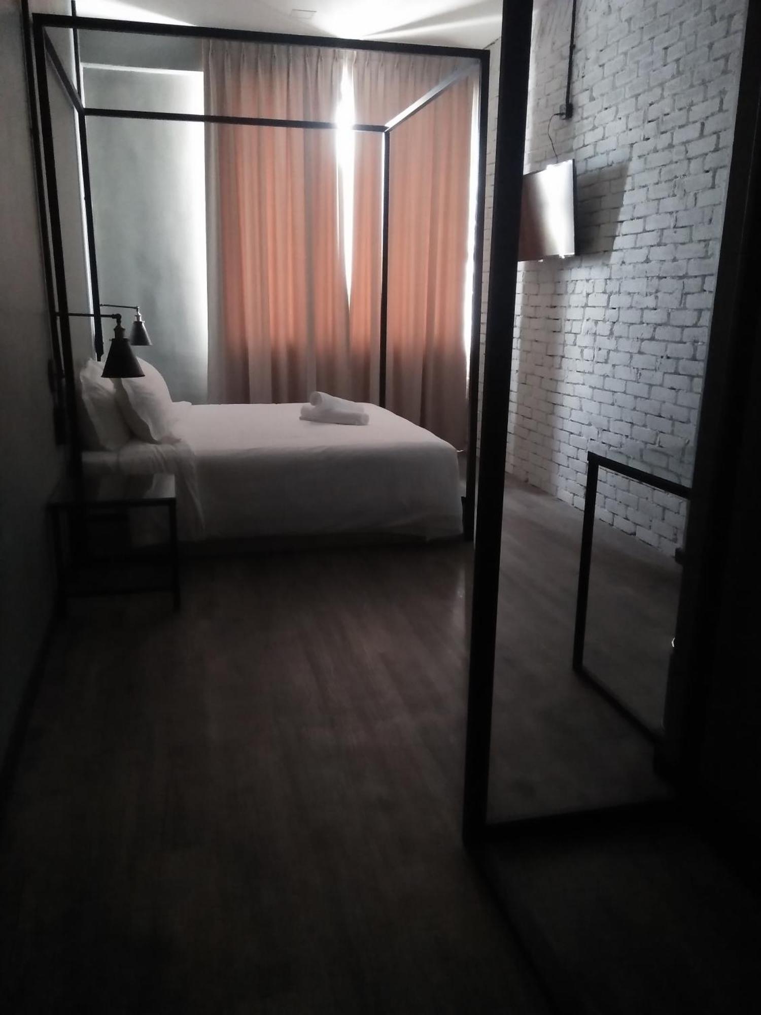 68 Boutique Hotel Sitiawan Luaran gambar