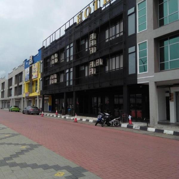 68 Boutique Hotel Sitiawan Luaran gambar
