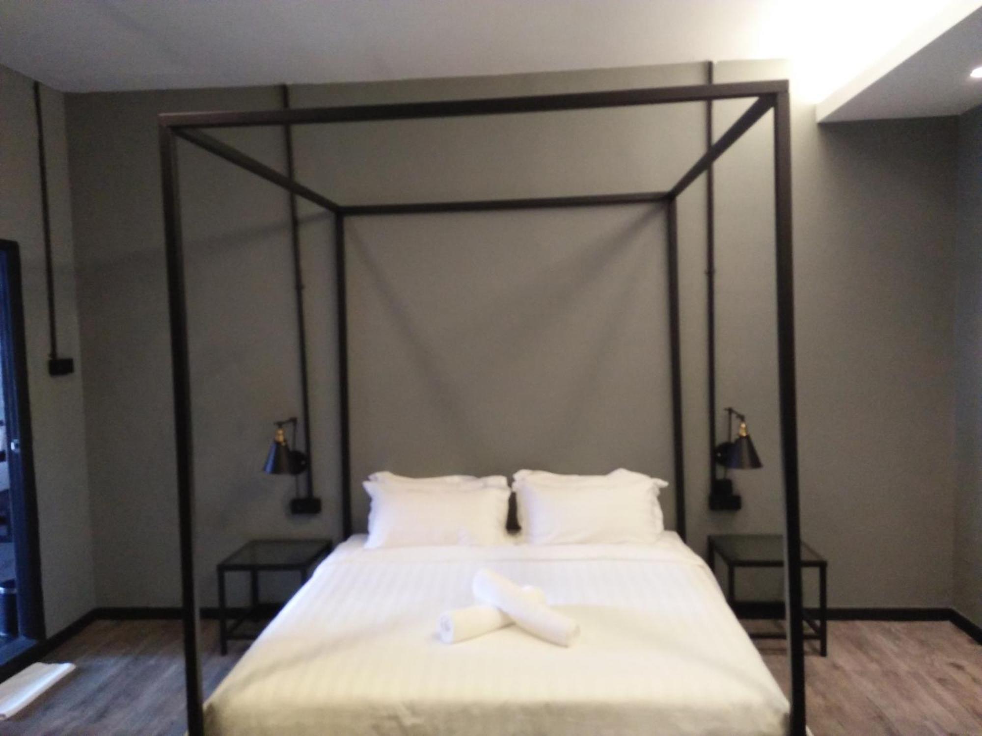 68 Boutique Hotel Sitiawan Luaran gambar